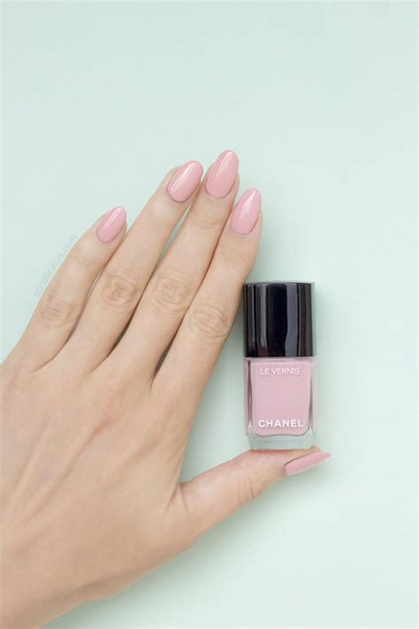 chanel nuvola rosa nail polish|Chanel nail colours uk.